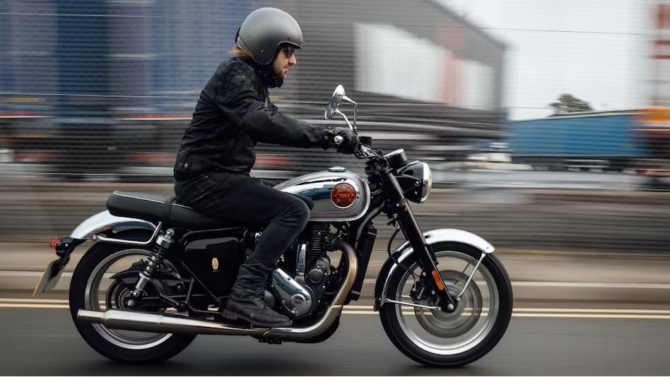 BSA Gold Star: This cool bike launched in the country! Will compete with Royal Enfield's shotgun