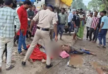 Sarangarh Road Accident : श्रद्धालुओं से भरी पिकअप को ट्रक ने मारी टक्कर, 2 की मौत; 15 घायल, 5 रायगढ़ रेफर
