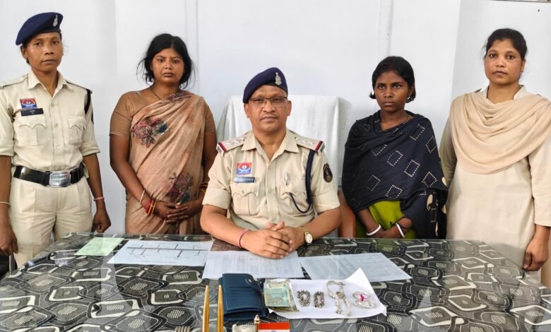 Raigarh Train Theft : चलती ट्रेन में महिला यात्री के पर्स से चोरी का खुलासा, 2 महिला आरोपी गिरफ्तार