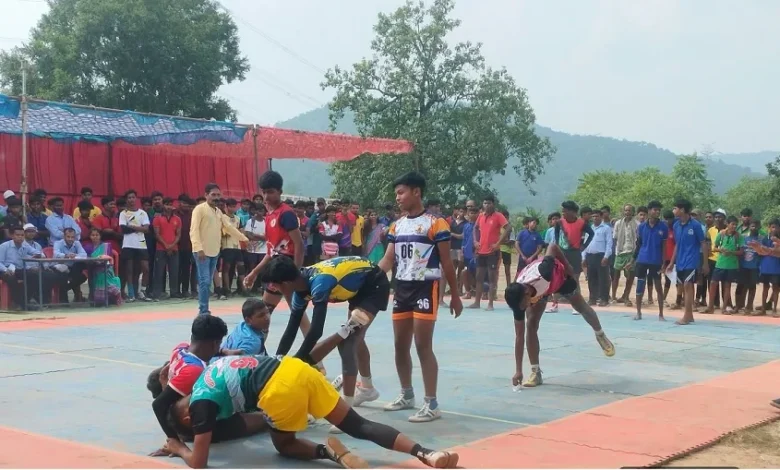 Adani Foundation Sports Competition : 400 से अधिक बच्चों का दमदार प्रदर्शन, कबड्डी-खोखो में 7 स्कूल क्लस्टरों के बीच रोमांचक मुकाबला